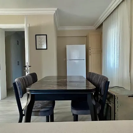 Turgutsluxury 1 Apartman