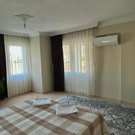 Turgutsluxury 1 *